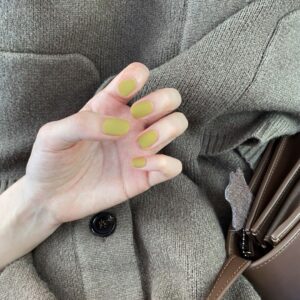 纯色草绿磨砂短款显白穿戴甲成品假指甲美甲贴片指甲贴片防水可拆