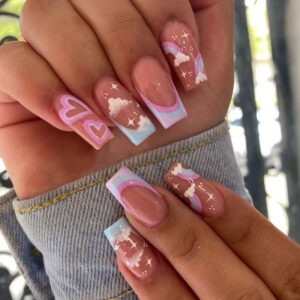 美甲甲片批发蓝粉拼接法式彩虹白色云朵星芒粉色镂空爱心甲片成品