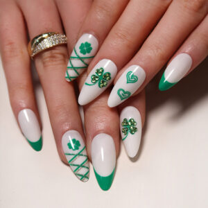 穿戴甲甲片圣帕特里克节美甲绿色水钻爱心四叶草 press on nail