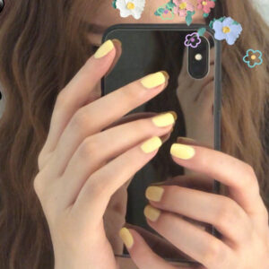 纯色奶黄色磨砂短款穿戴甲成品美甲贴片假指甲防水可拆卸甲片美甲