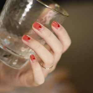 新款奶牛爱心美甲贴纸紫色小清新指甲贴纸防水可撕拉美甲贴纸地滩