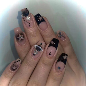 穿戴假甲片十字架西太后镂空星星美甲片美甲成品	press on nails