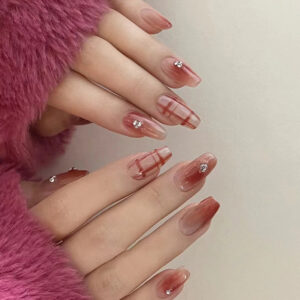 美甲甲片批发红色渐变腮红指甲贴片镂空爱心水钻格纹美甲片nails