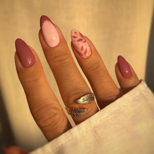 法式酒红色杏仁甲美甲穿戴甲片小红书简约树叶指甲片指甲贴甲片